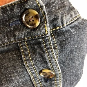 Ann Taylor Skirts - Ann Taylor size 6 Denim Skirt with Pockets Ann Taylor Skirts - Ann Taylor size 6 Denim Skirt with Pockets